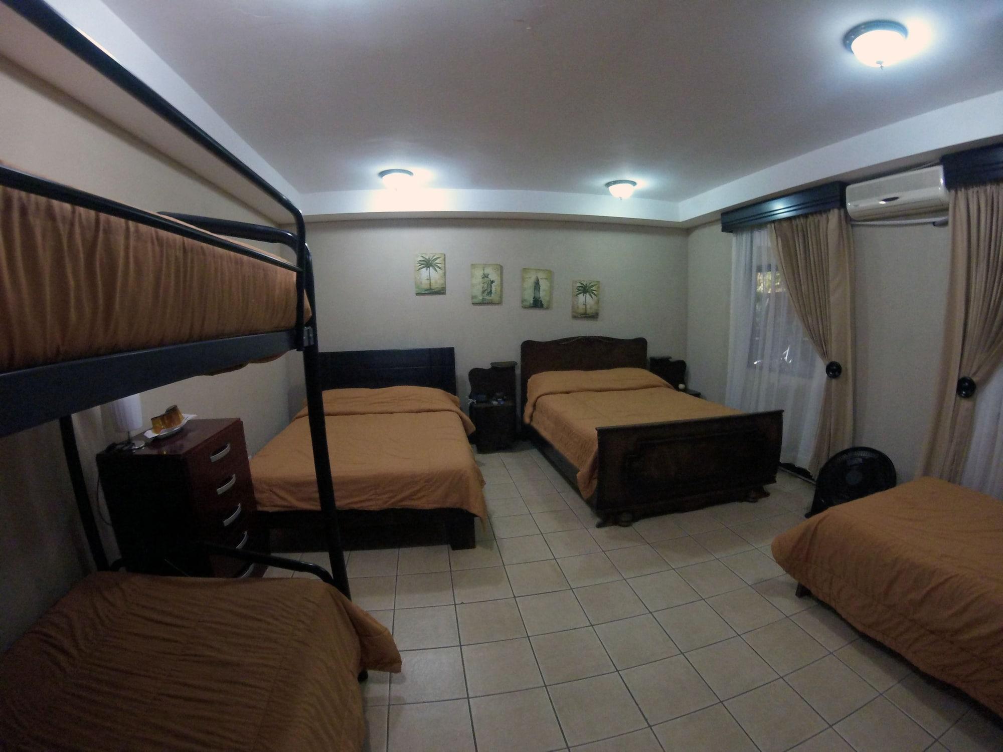 Hotel Santa Maria Inn San Juan Abajo Экстерьер фото