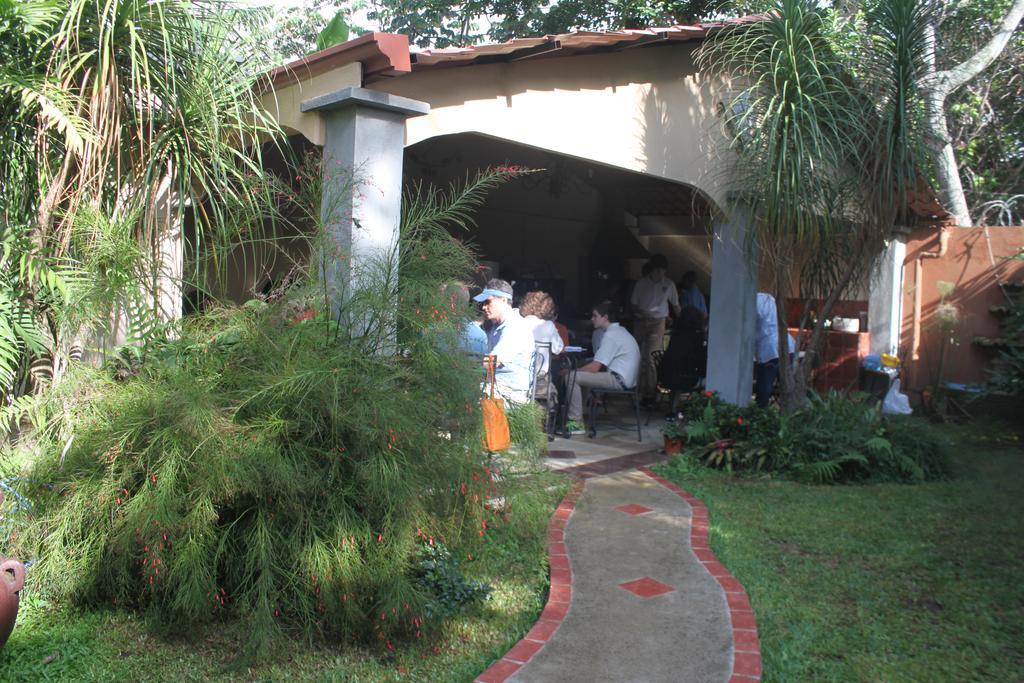 Hotel Santa Maria Inn San Juan Abajo Экстерьер фото